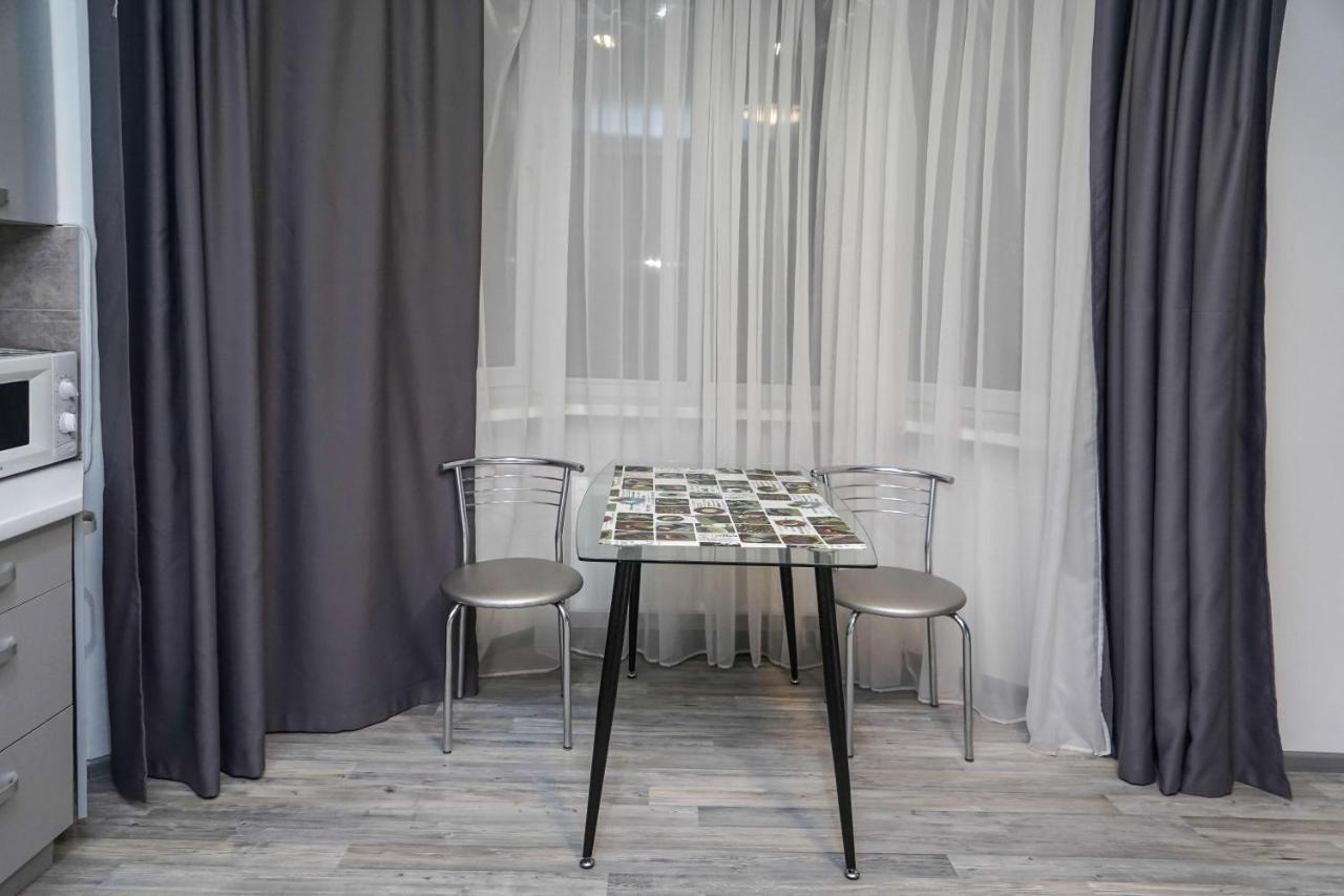 Cozy Apartment In A New Building Close To The Downtown Kyiv Exterior photo